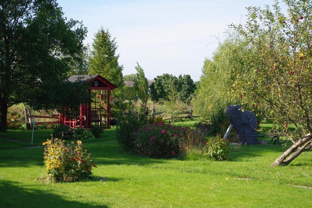 Atelier Galerie Anne Drouin Peinture&Pension Sainte-Julie Exterior foto