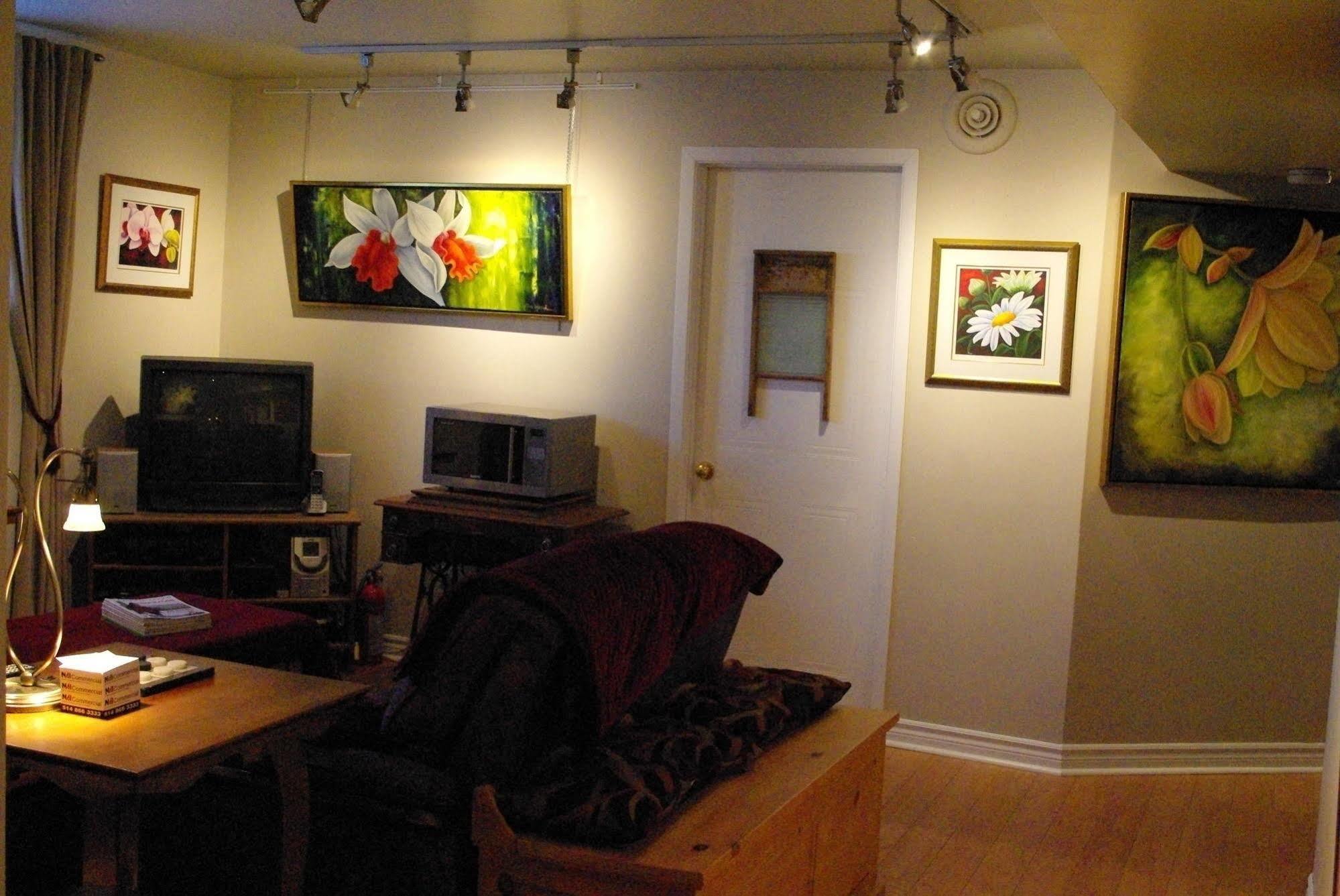 Atelier Galerie Anne Drouin Peinture&Pension Sainte-Julie Exterior foto